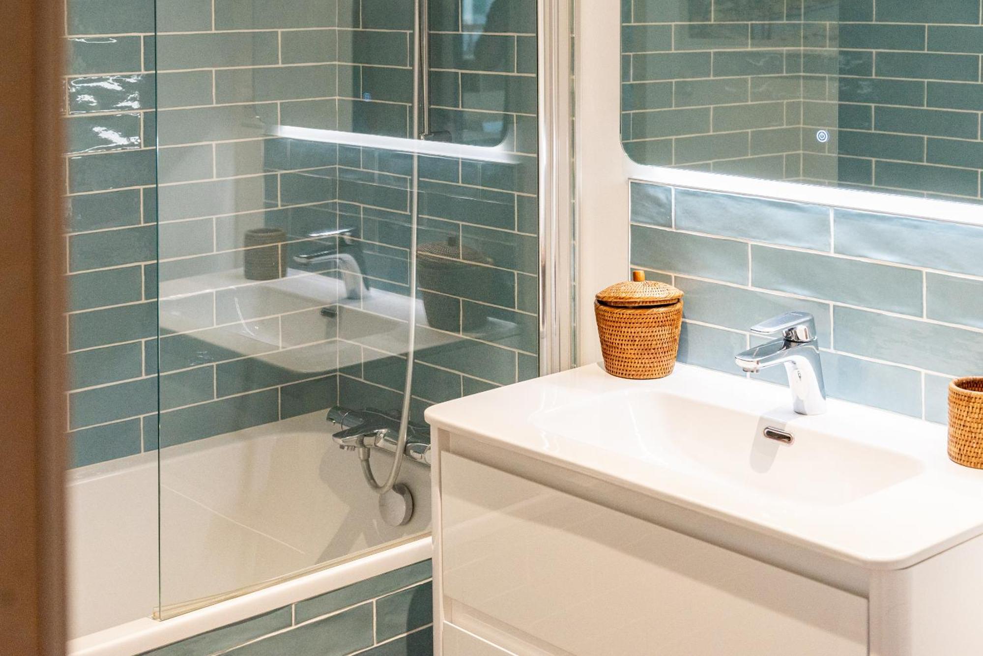 Le Boston - Hypercentre - 150 M 2- 7 Guest Apartment Dijon Ngoại thất bức ảnh