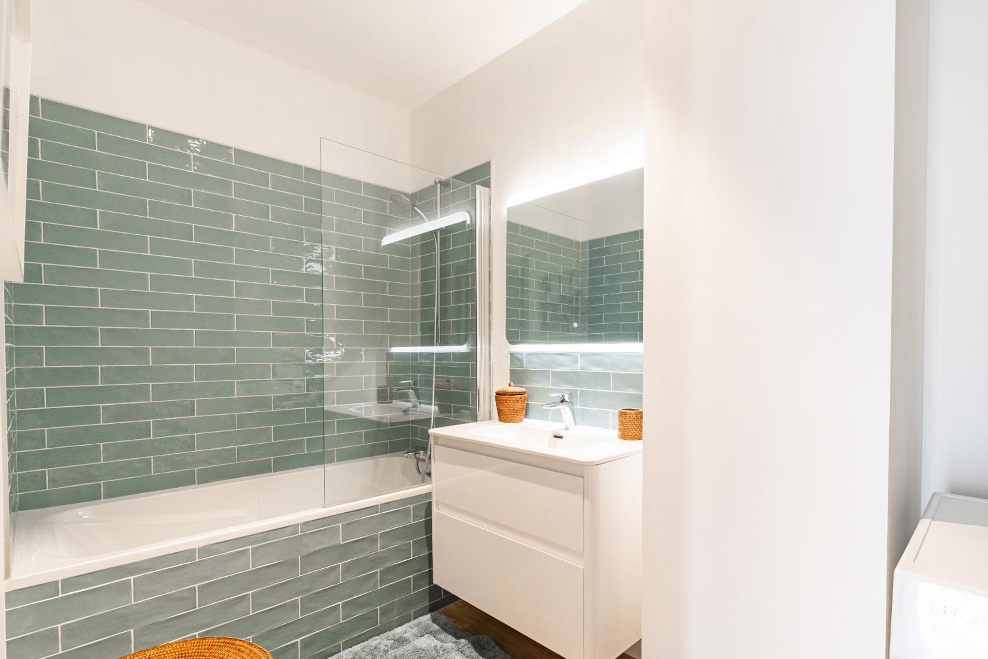 Le Boston - Hypercentre - 150 M 2- 7 Guest Apartment Dijon Ngoại thất bức ảnh